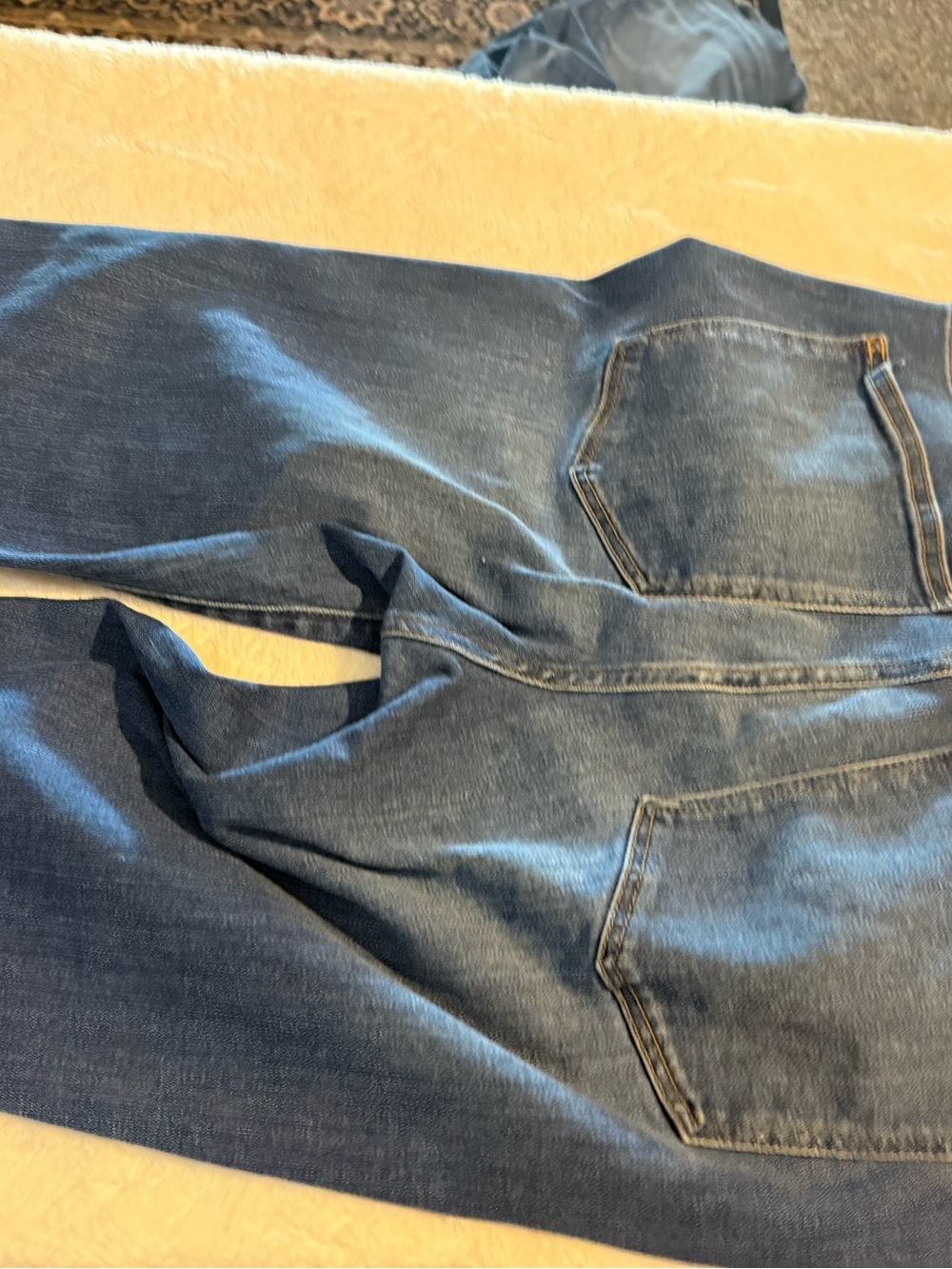 Levi's Men's Straight Fit Denim Jeans in Classic Blue